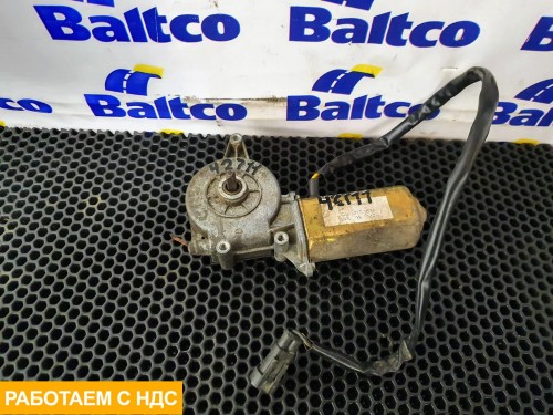 Моторчик стеклоподъемника левый