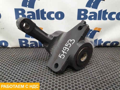 Кронштейн передней рессоры левый