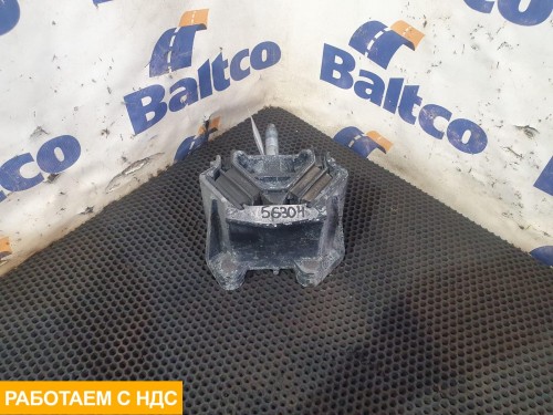 Опора двигателя правая