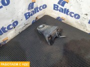 Кронштейн стойки заднего стабилизатора