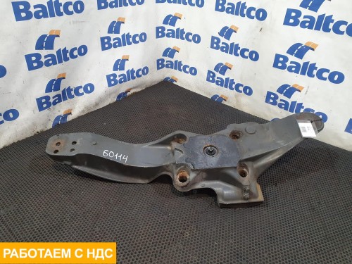 Кронштейн пневморессоры правый