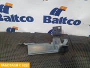 Петля капота левая