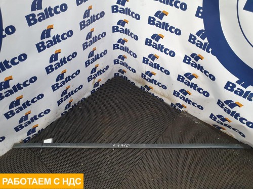 Водосток правый