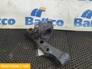 Кронштейн амортизатора левый