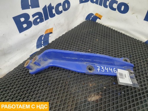 Кронштейн глушителя