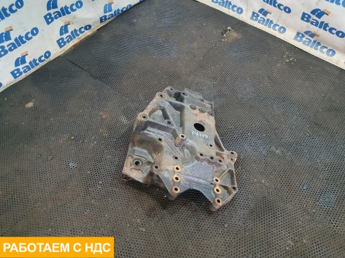 Кронштейн крепления передней рессоры левый