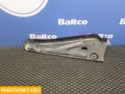 Кронштейн подножки правый