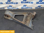 Кронштейн реактивной тяги левый