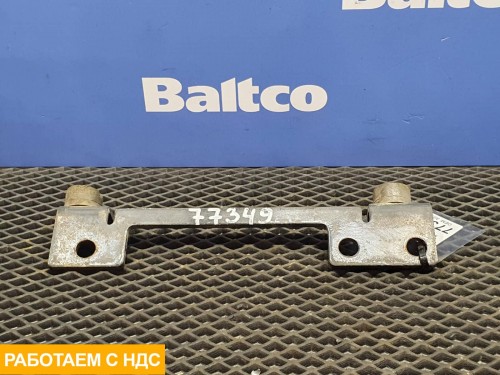 Кронштейн трапа за кабиной